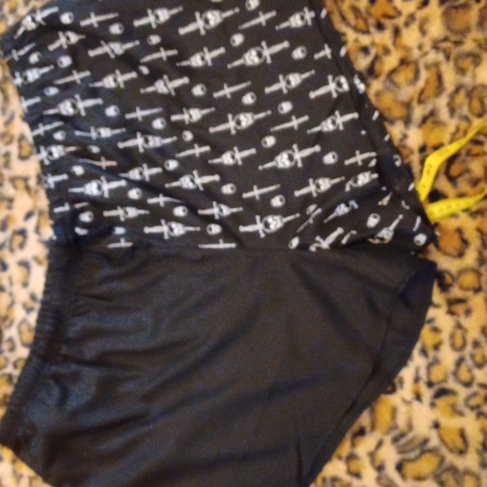 NWT Hot topic Social Collision 3x split dagger lounge set Black /white - Picture 7 of 16